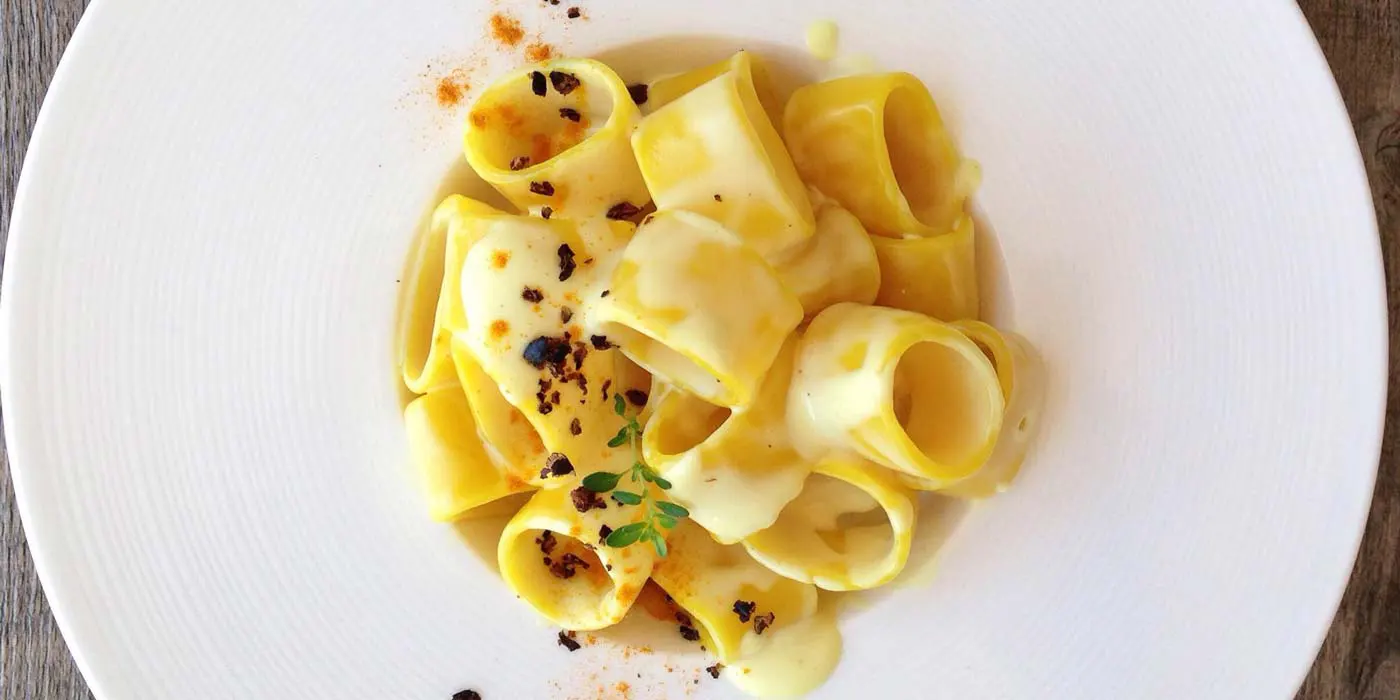 calamarata con fonduta di parmigiano e blend di spezie | La Molisana