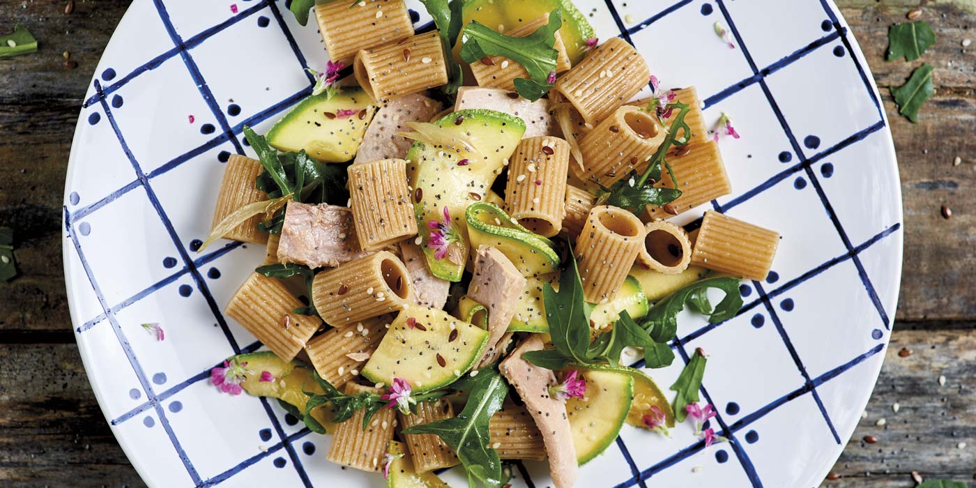 Ricetta Mezzi Rigatoni con Zucchine, Tonno e Rucola - La Molisana