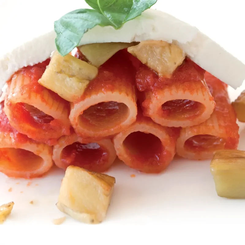 Ricette Rigatoni con melanzane e ricotta fresca - La Molisana