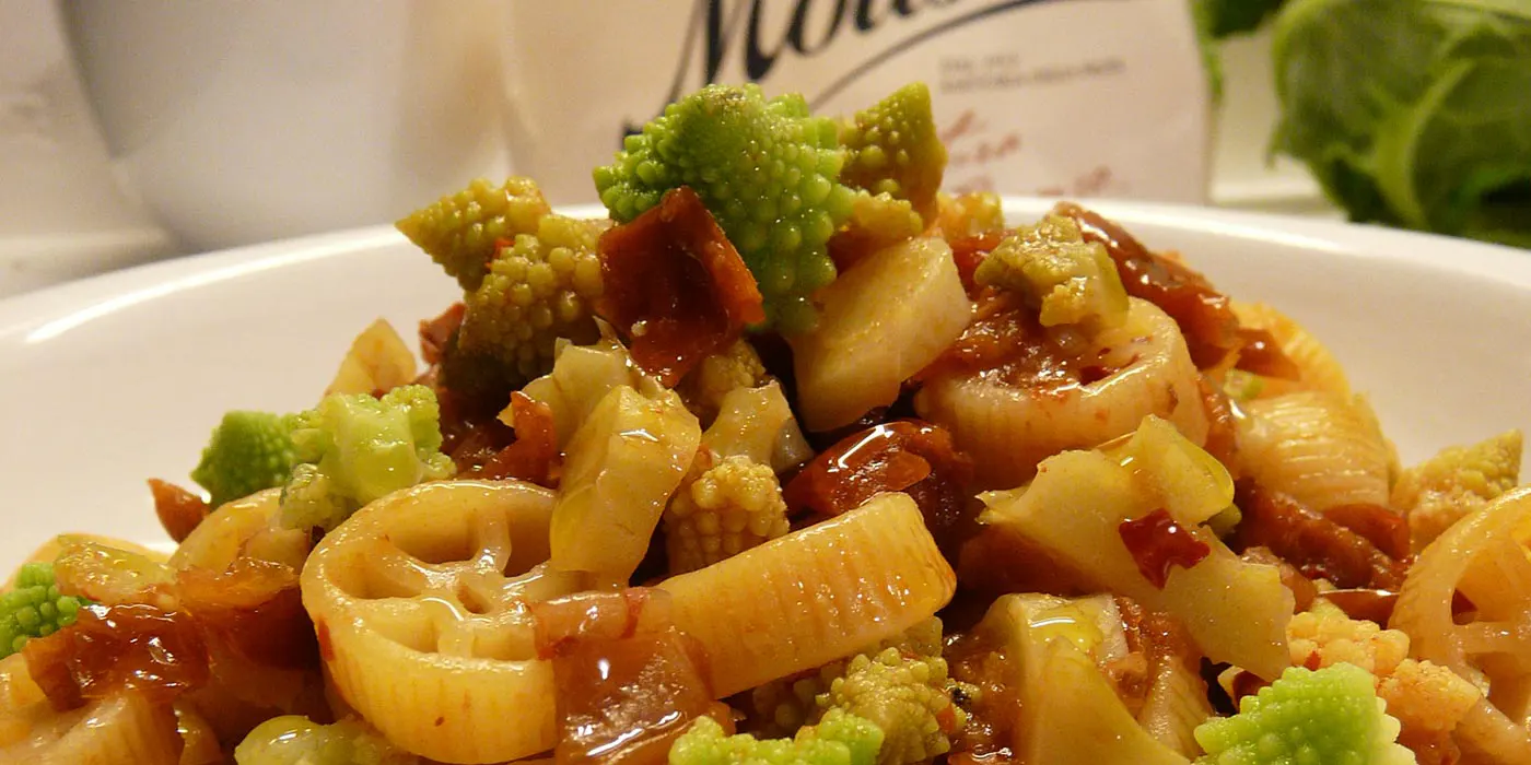 Ricetta Rotelle con pomodori secchi broccoli e nduja - La Molisana