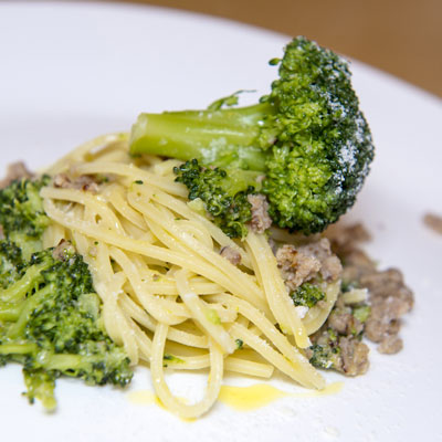 Ricetta Spaghetto Quadrato con broccoletti e paté di tinca del Trasimeno affumicata - La Molisana