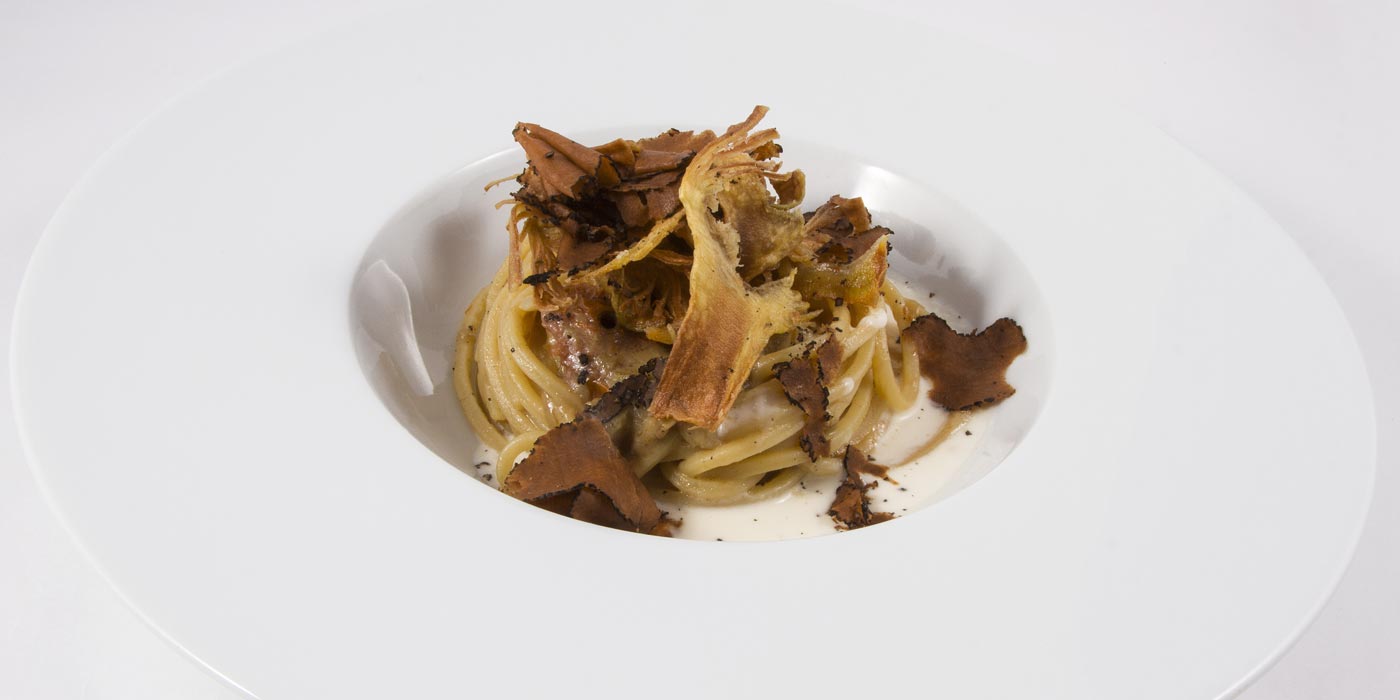Ricetta Spaghetto Quadrato La Molisana con crema di carciofo, tartufo nero pregiato e fonduta di taleggio