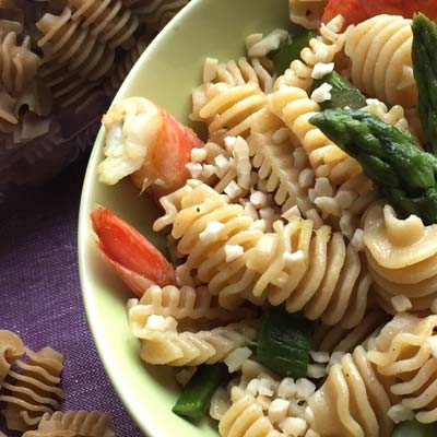 Ricetta Radiatori La Molisana con asparagi, gamberetti e mandorle