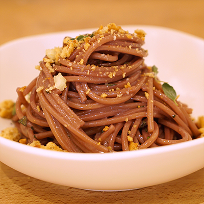 Ricetta Spaghetto quadrato aglio, olio e peperoncino - La Molisana