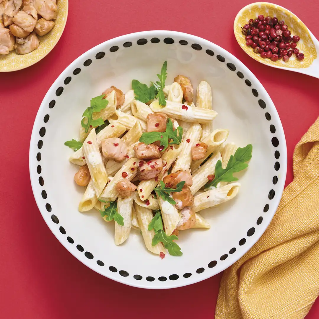 Penne Rigate con salmone fresco, robiola e rucola - La Molisana